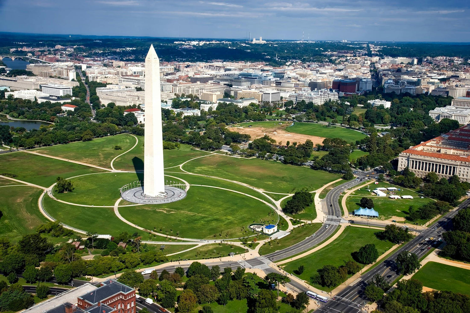 A picture of the Washington D.C. area, an area that is apart of Pro Stripe's service range